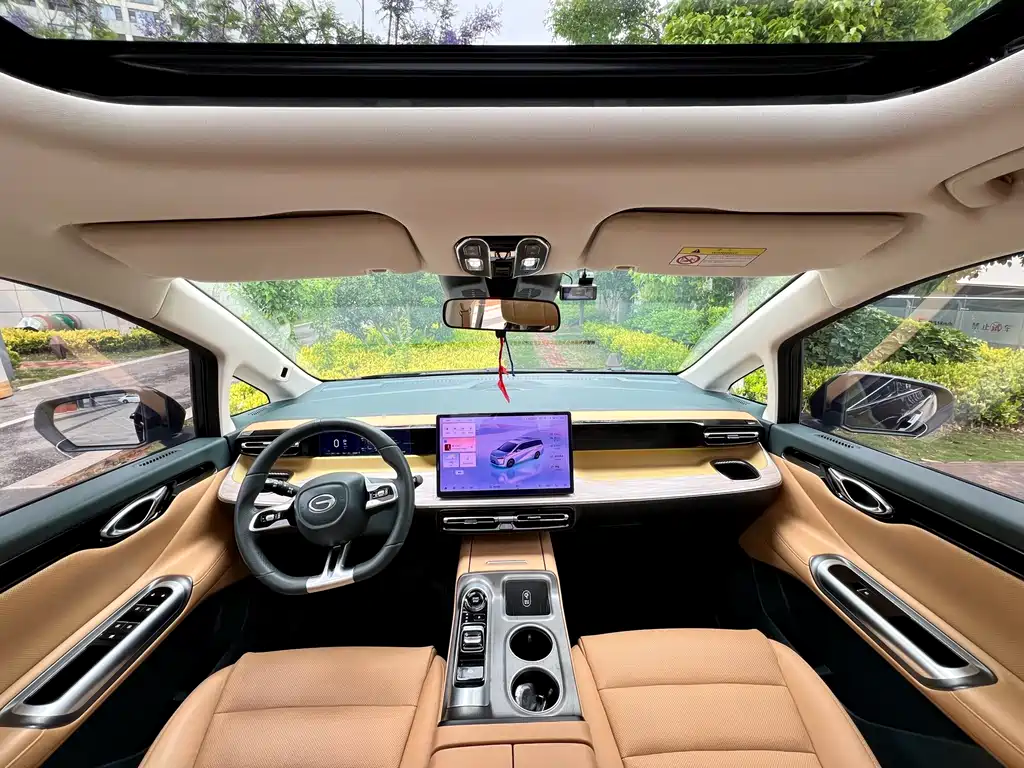 GAC Motor Trumpchi E8 2024 — фото 14