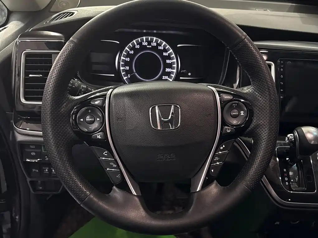 Honda Elysion 2020 — фото 10