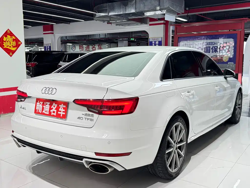 Audi A4L 2017 — фото 10
