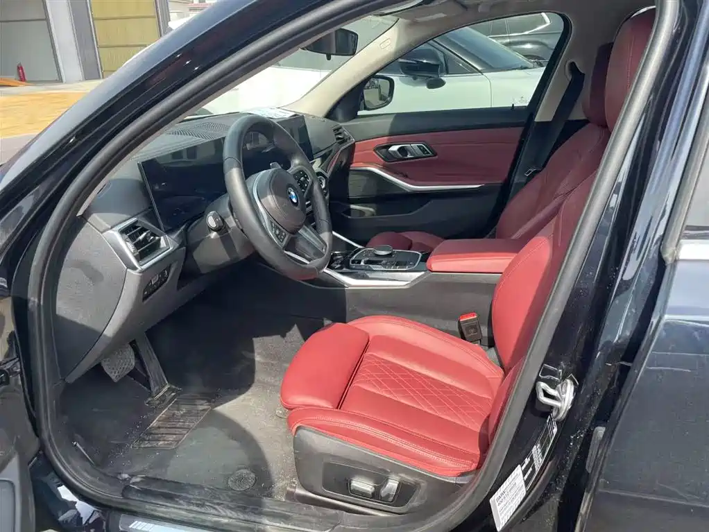 BMW 3 Series 2023