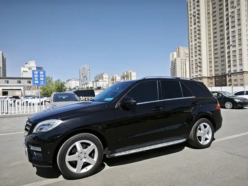 Mercedes-Benz M-Class 2015 — фото 3
