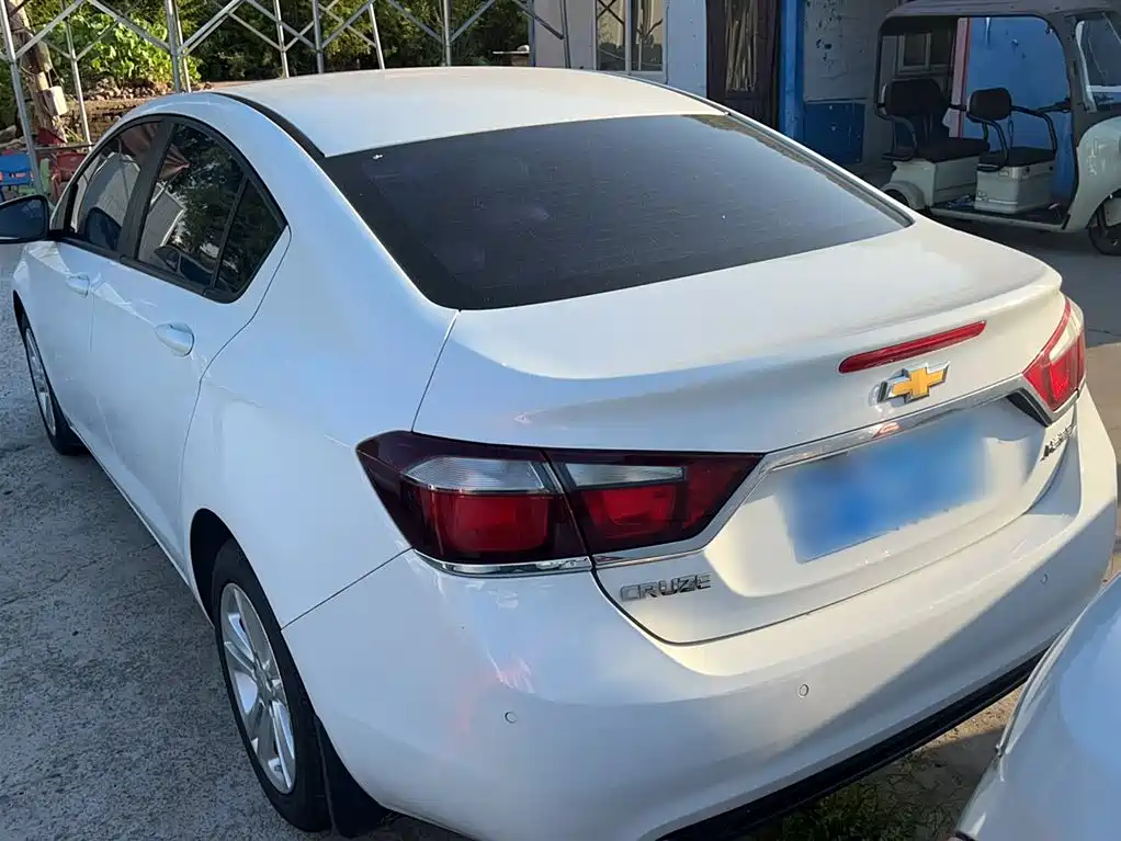Chevrolet Cruze 2015 — фото 6