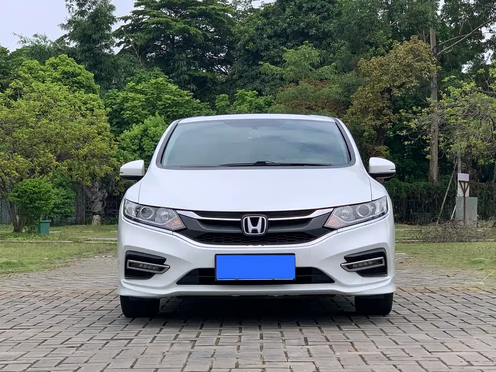 Honda Jade 2018