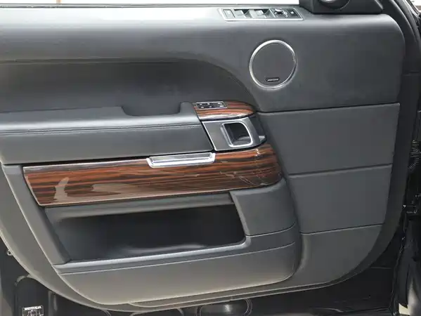 Land Rover Range Rover 2014