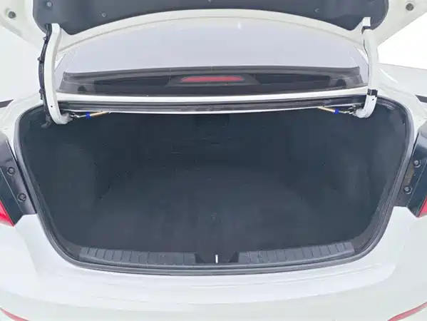 Hyundai Mistra 2016