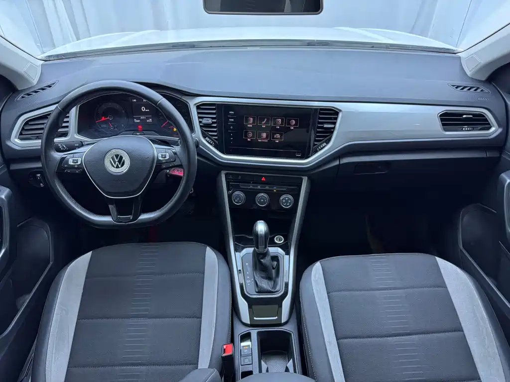 Volkswagen T-Roc 2022 — фото 15