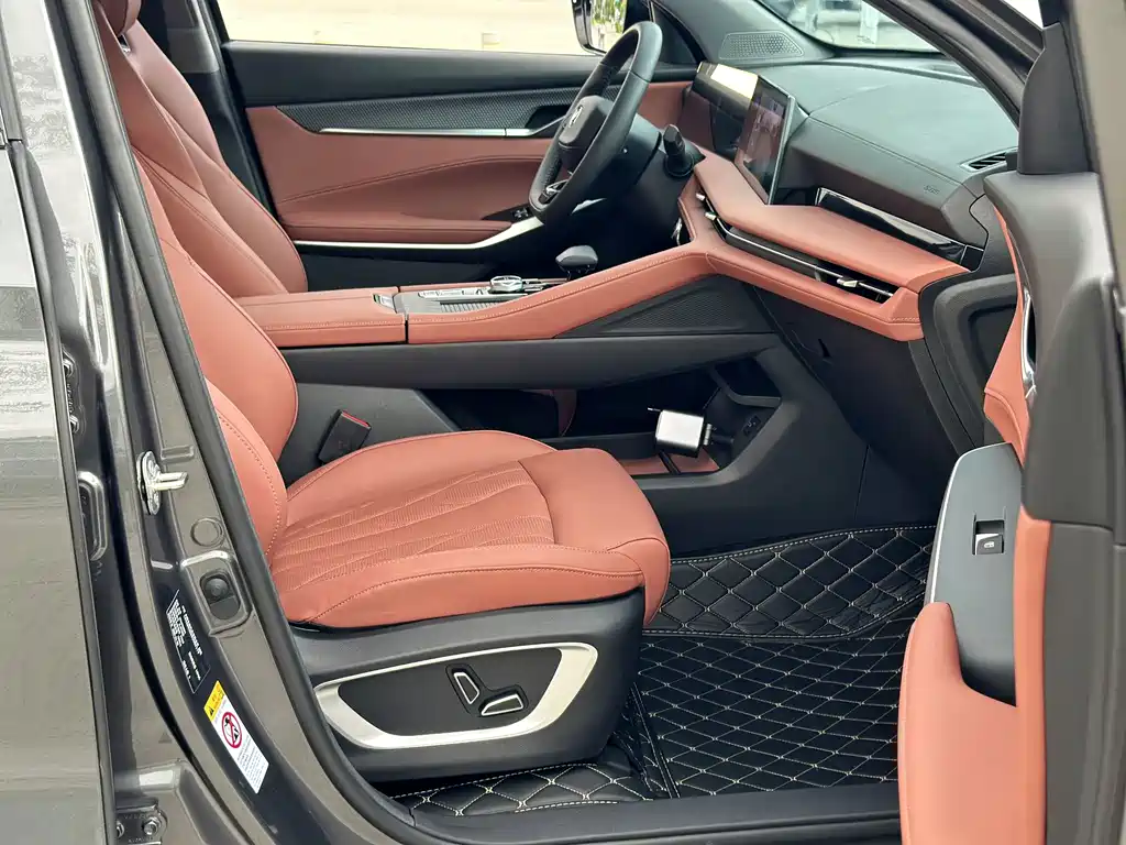 Changan CS75PLUS 2025 — фото 17
