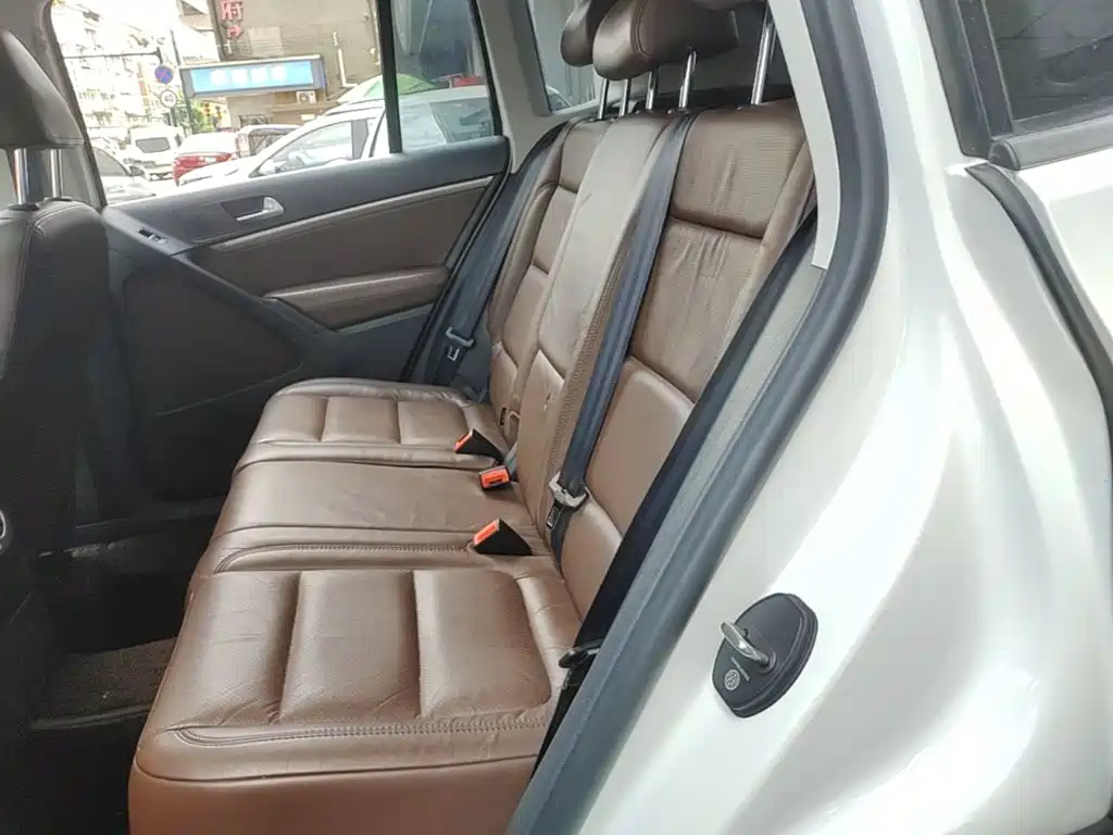 Volkswagen Tiguan 2015 — фото 17