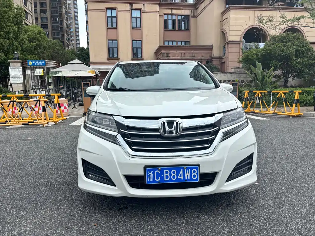 Honda Elysion 2019 — фото 3