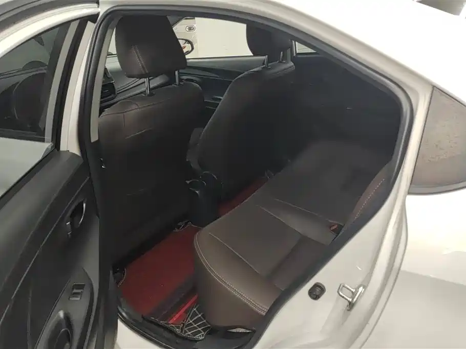 Toyota Vios 2022 — фото 11