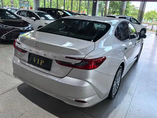 Toyota Camry 2024