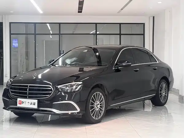 Mercedes-Benz E-Class 2022