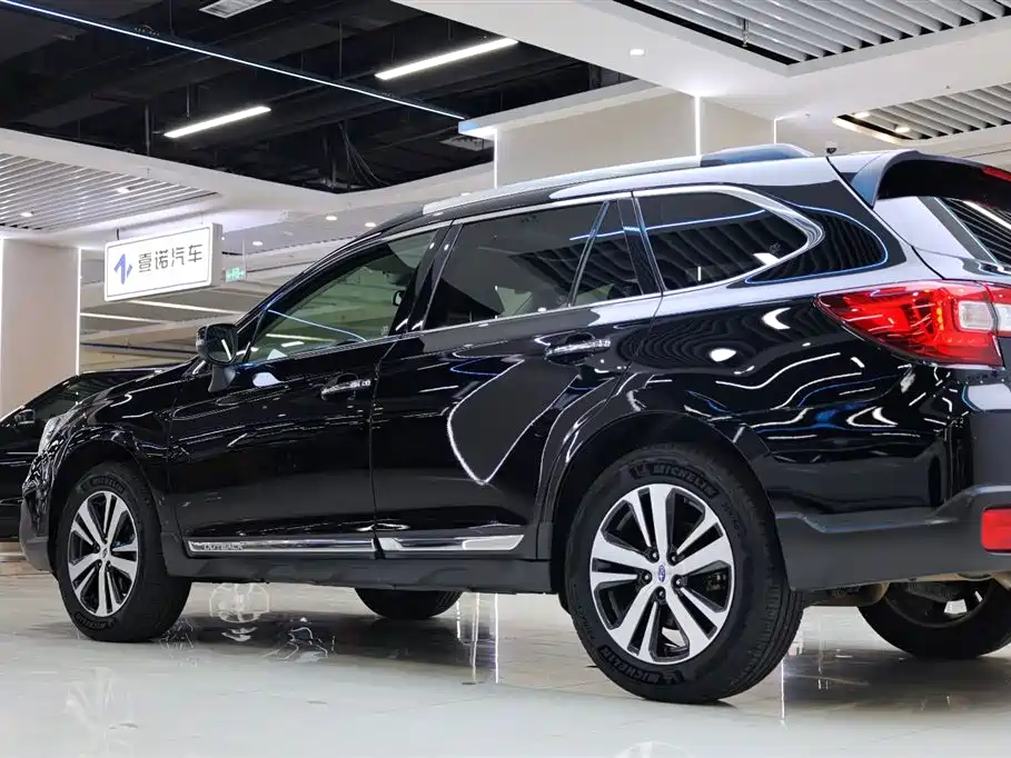 Subaru Outback 2019 — фото 12
