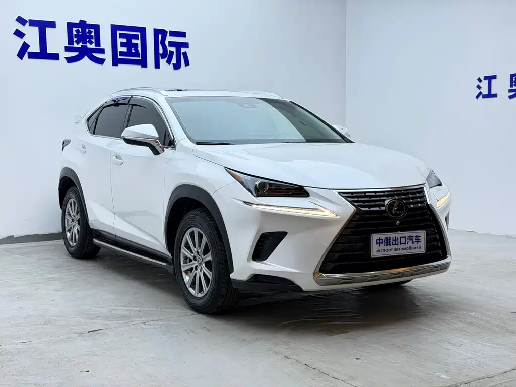 Lexus NX 2018