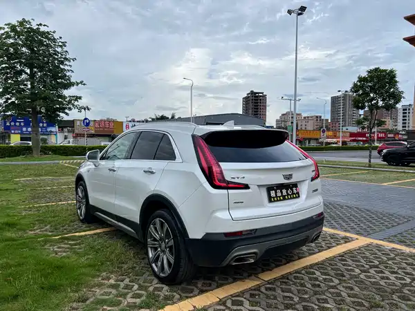 Cadillac XT4 2018