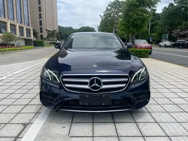Mercedes-Benz E-Class 2018
