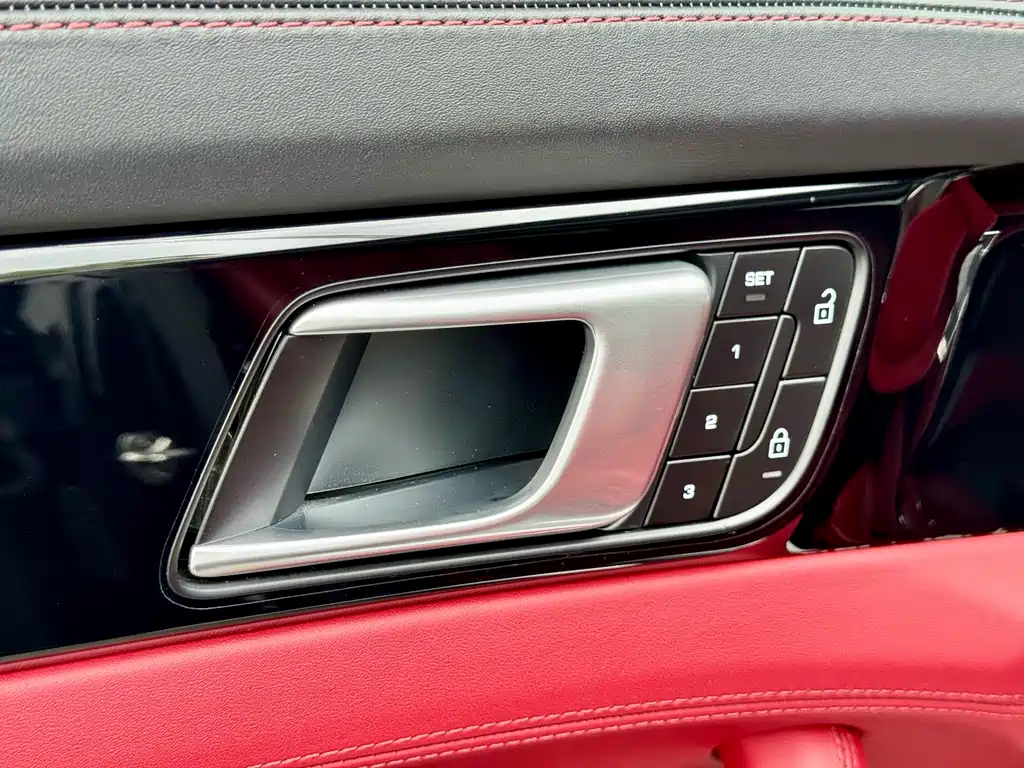 Porsche Panamera 2022 — фото 12