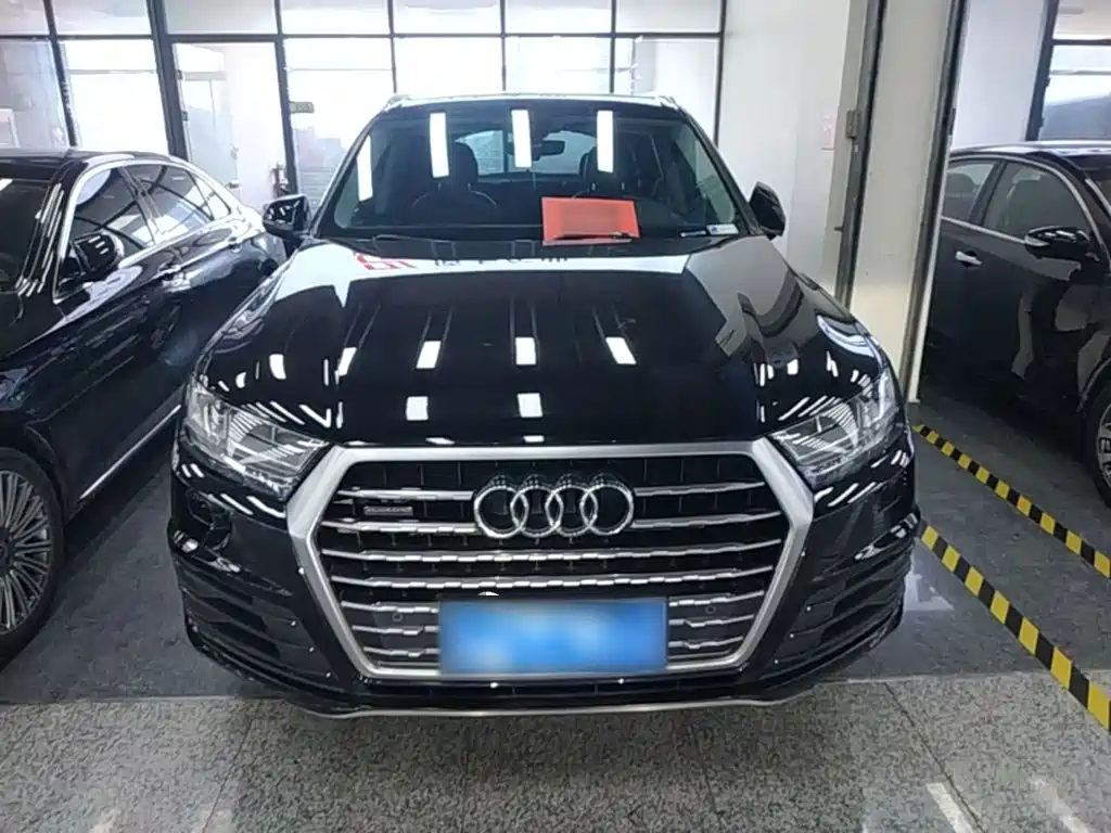 Audi Q7 2019 — фото 3