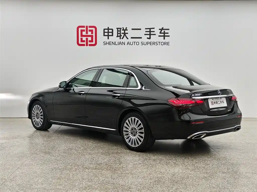 Mercedes-Benz E-Class 2021