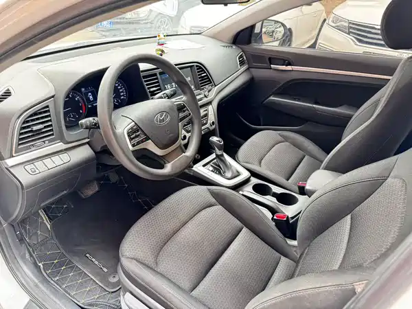 Hyundai Celesta 2016