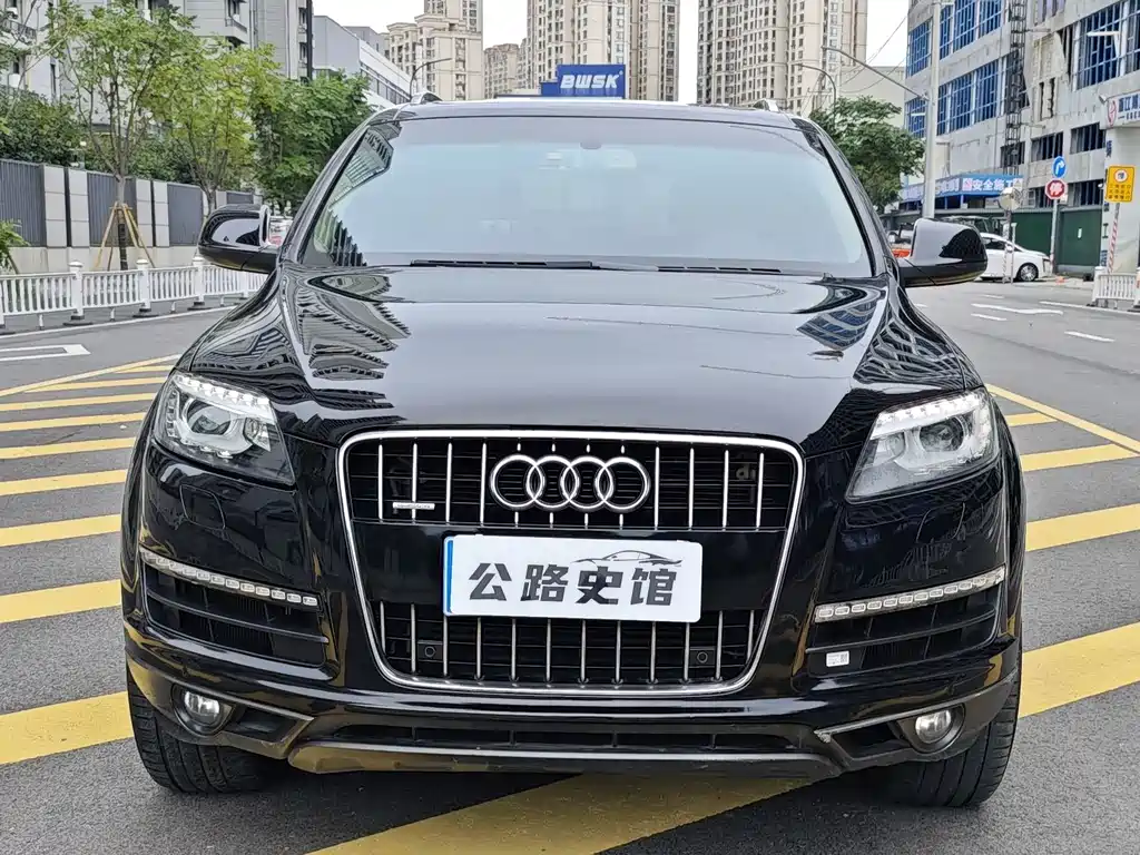 Audi Q7 2015 — фото 8