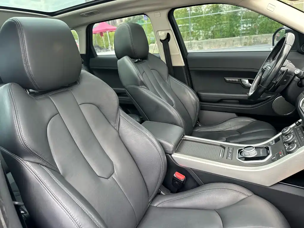 Land Rover Evoque 2015 — фото 14