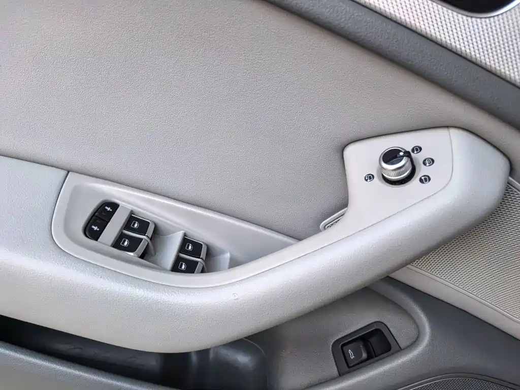 Audi A6L 2014 — фото 13