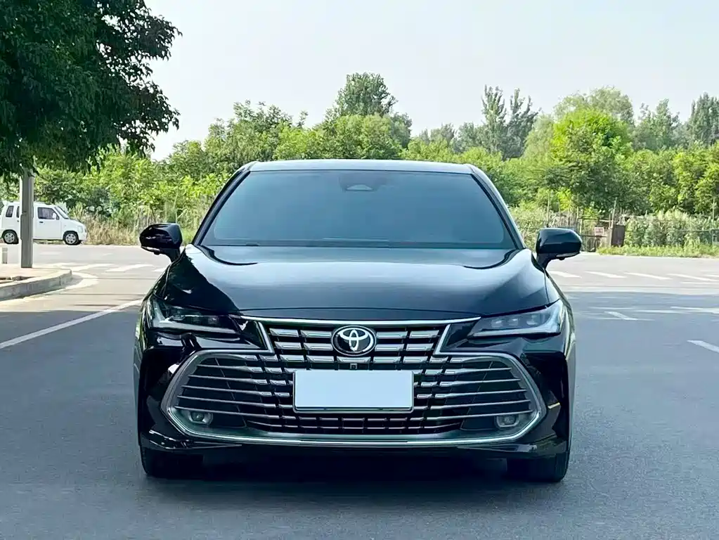 Toyota Avalon 2025 — фото 2