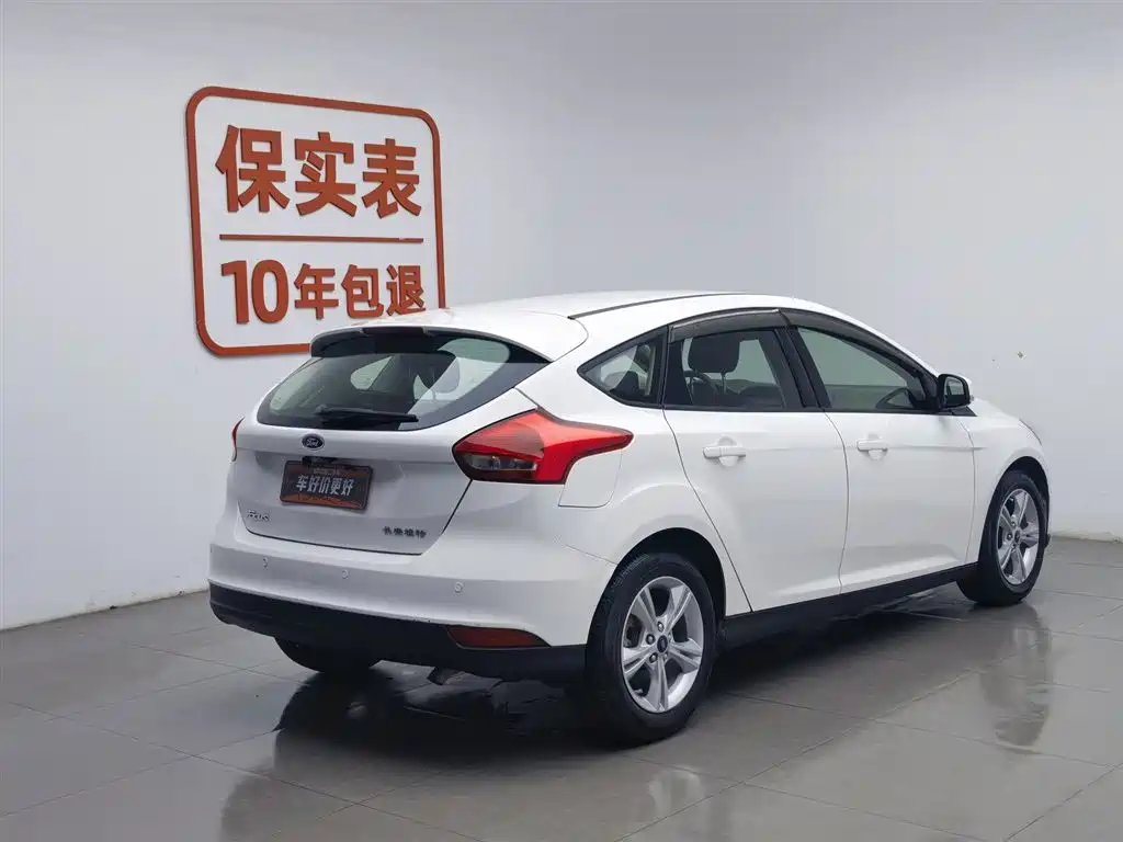 Ford Focus 2017 — фото 2