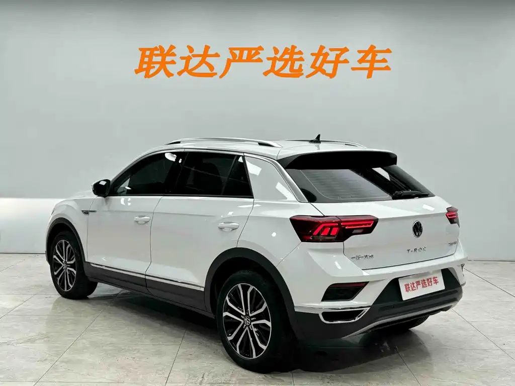 Volkswagen T-Roc 2022 — фото 24