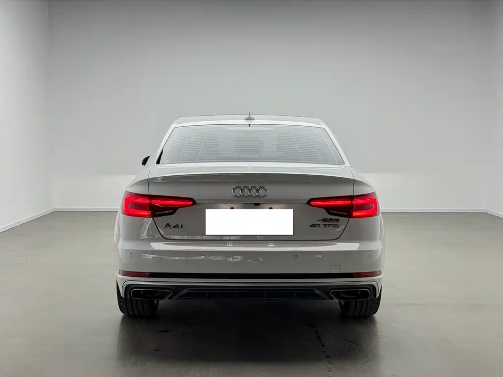 Audi A4L 2019