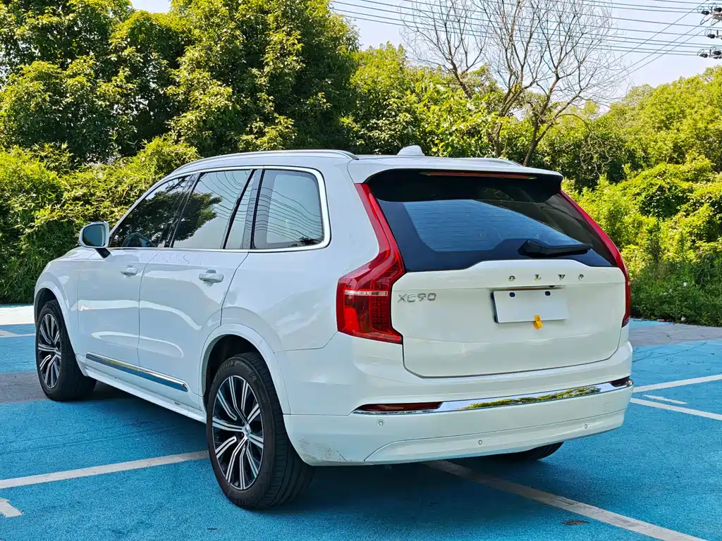 Volvo XC90 2024 — фото 7