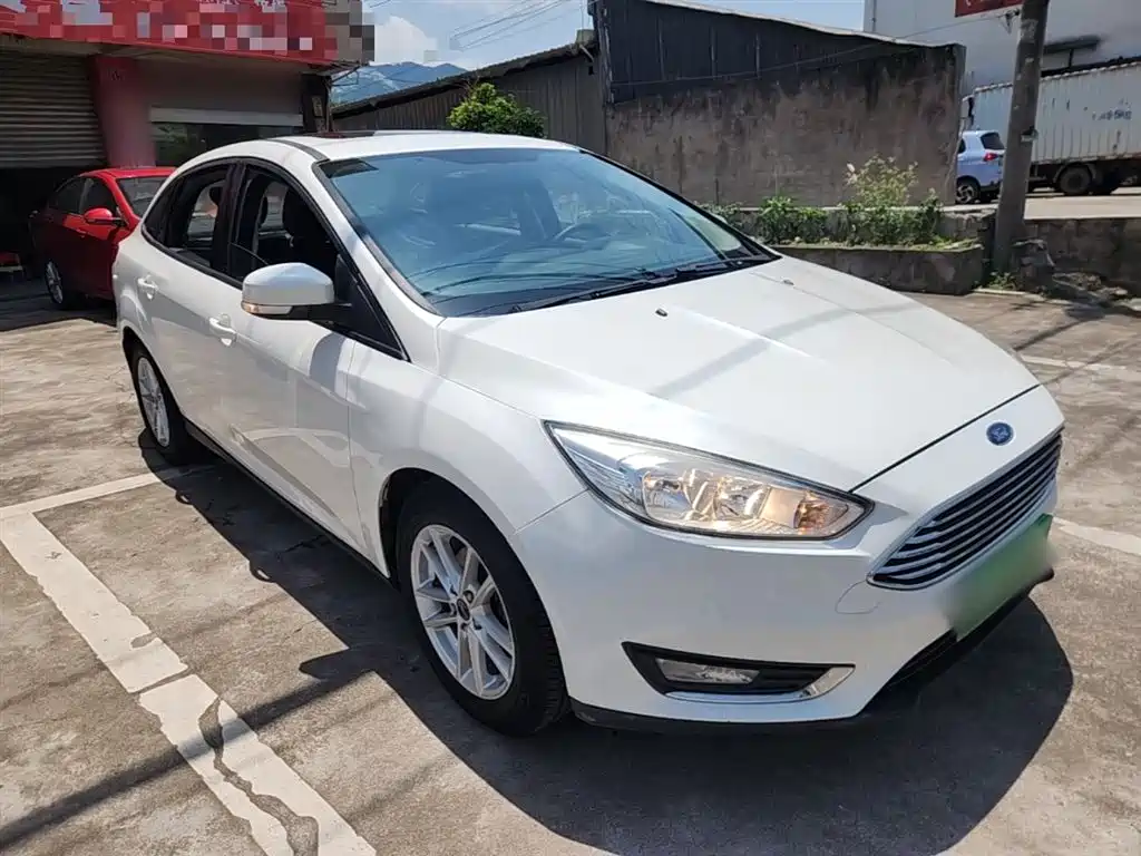 Ford Focus 2016 — фото 4