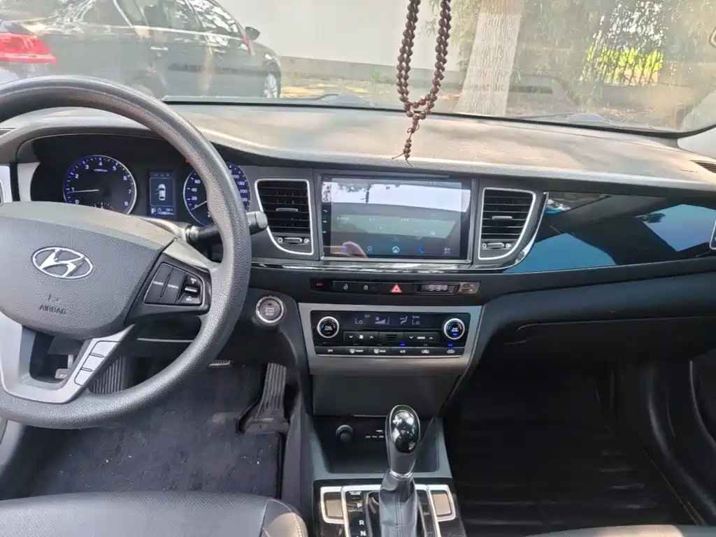 Hyundai Mistra 2015 — фото 13