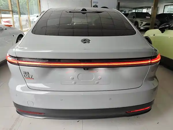 NIO ET7 2022