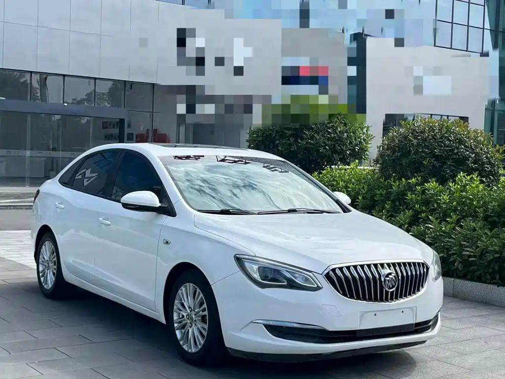 Buick Excelle 2015