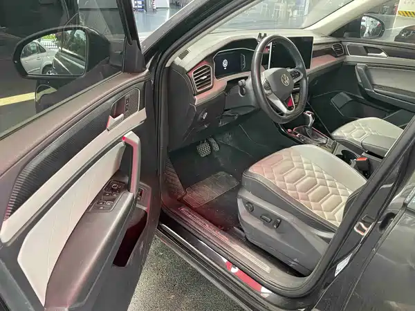Volkswagen Tayron 2023