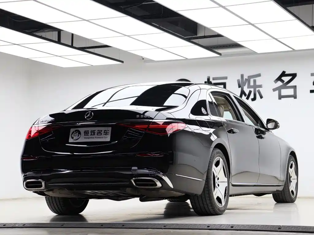Mercedes-Benz Maybach S-Class 2023 — фото 29