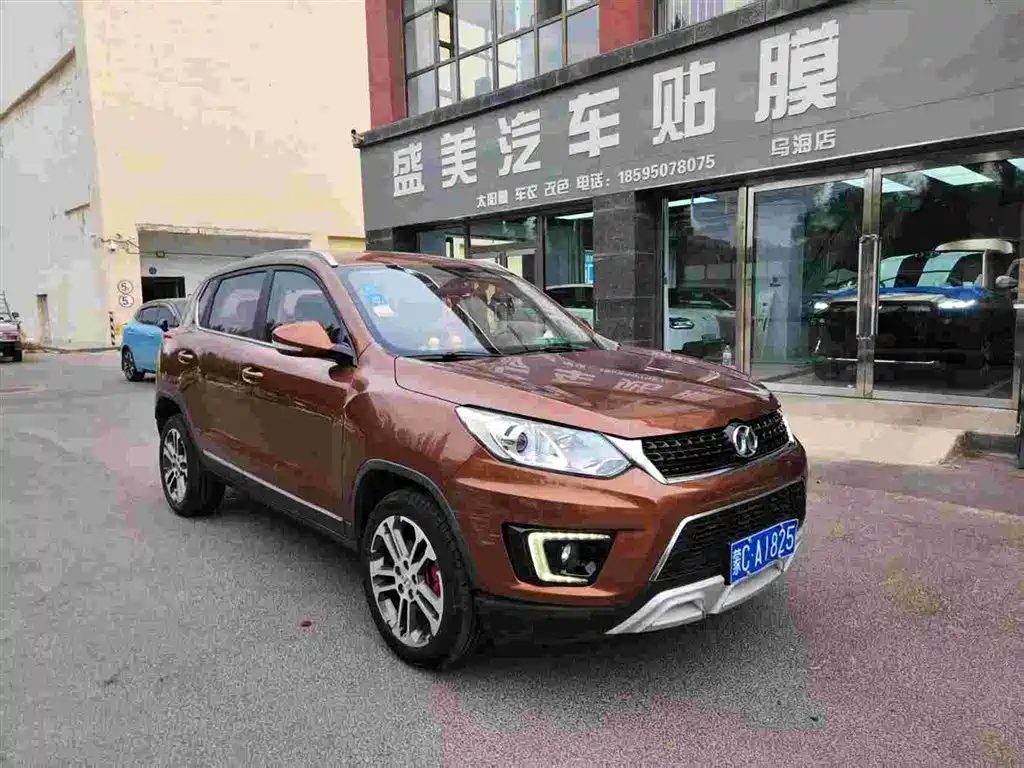 BAIC Shenbao X35 2018 — фото 3