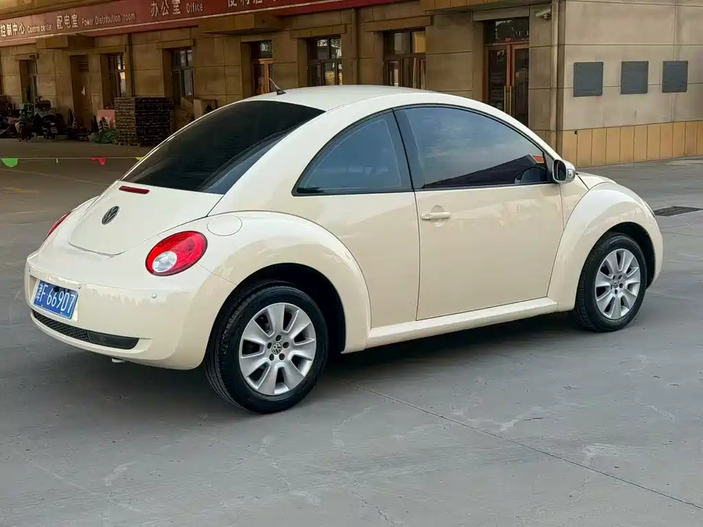 Volkswagen Beetle 2010