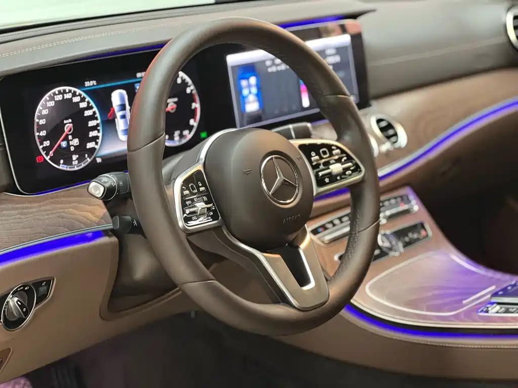 Mercedes-Benz E-Class 2019