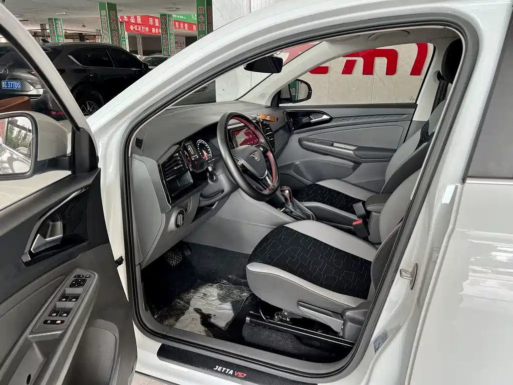 Jetta VS7 2021