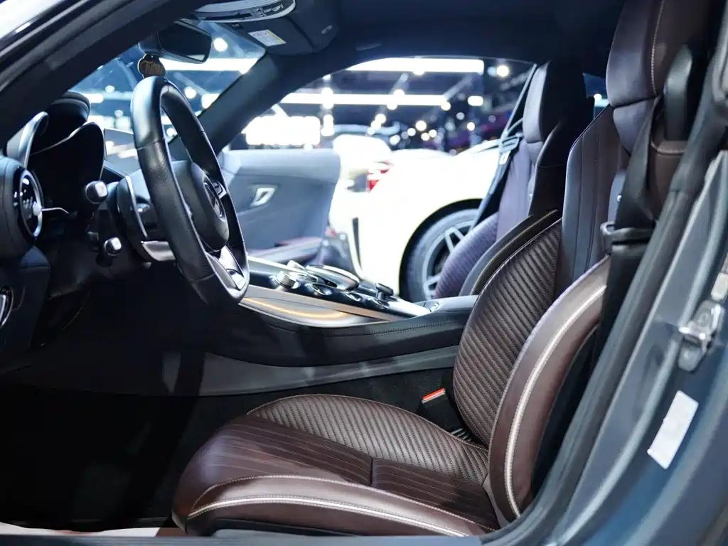 Mercedes-Benz AMG GT 2019 — фото 13