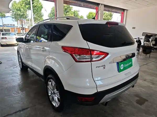 Ford Kuga 2013
