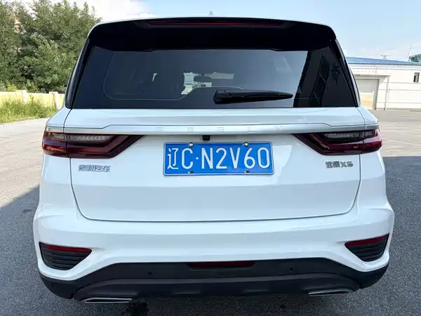 Geely Vision X6 2021