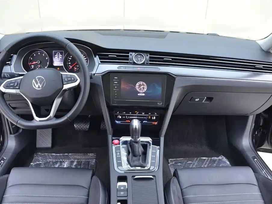 Volkswagen Magotan 2023 — фото 6