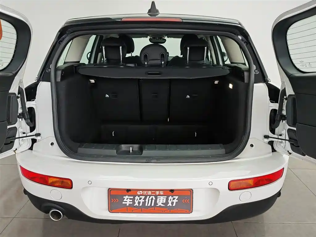 MINI Clubman 2023 — фото 16