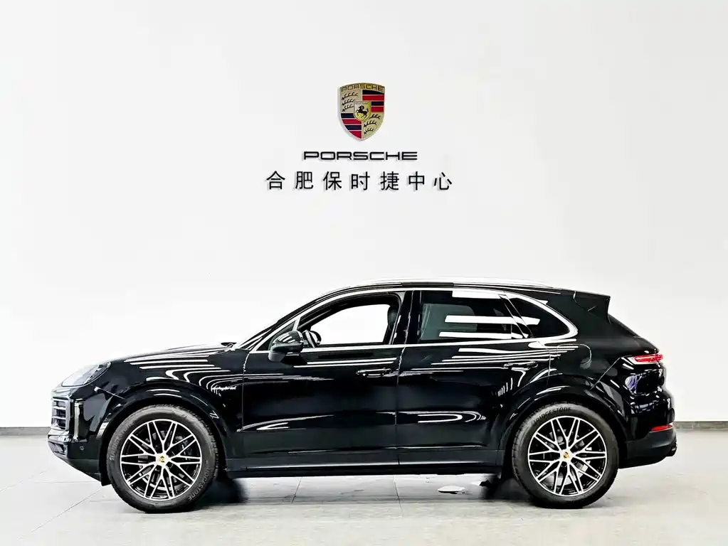 Porsche Cayenne Hybrid 2024 — фото 8