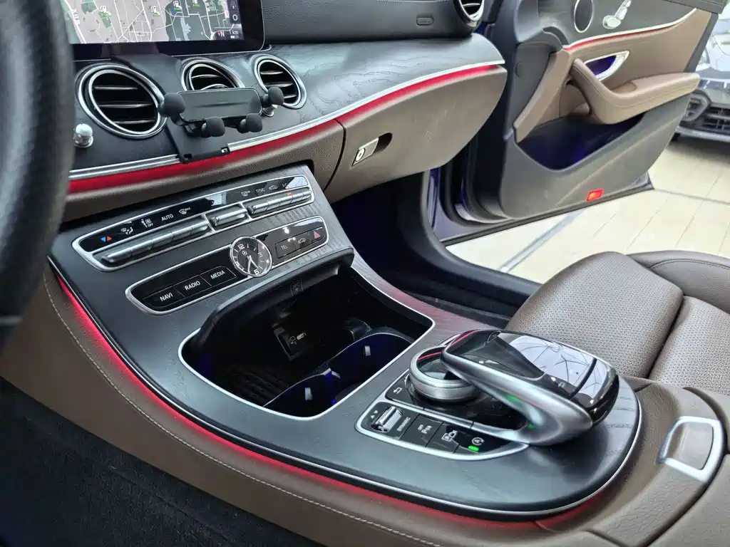 Mercedes-Benz E-Class 2018 — фото 7
