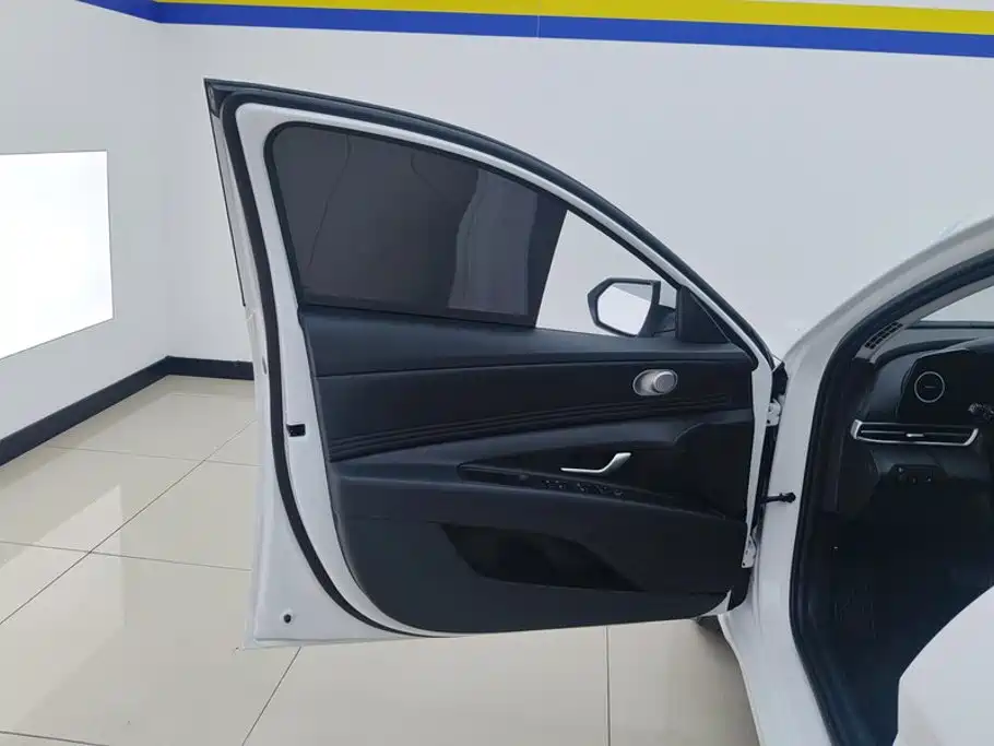 Hyundai Elantra 2026